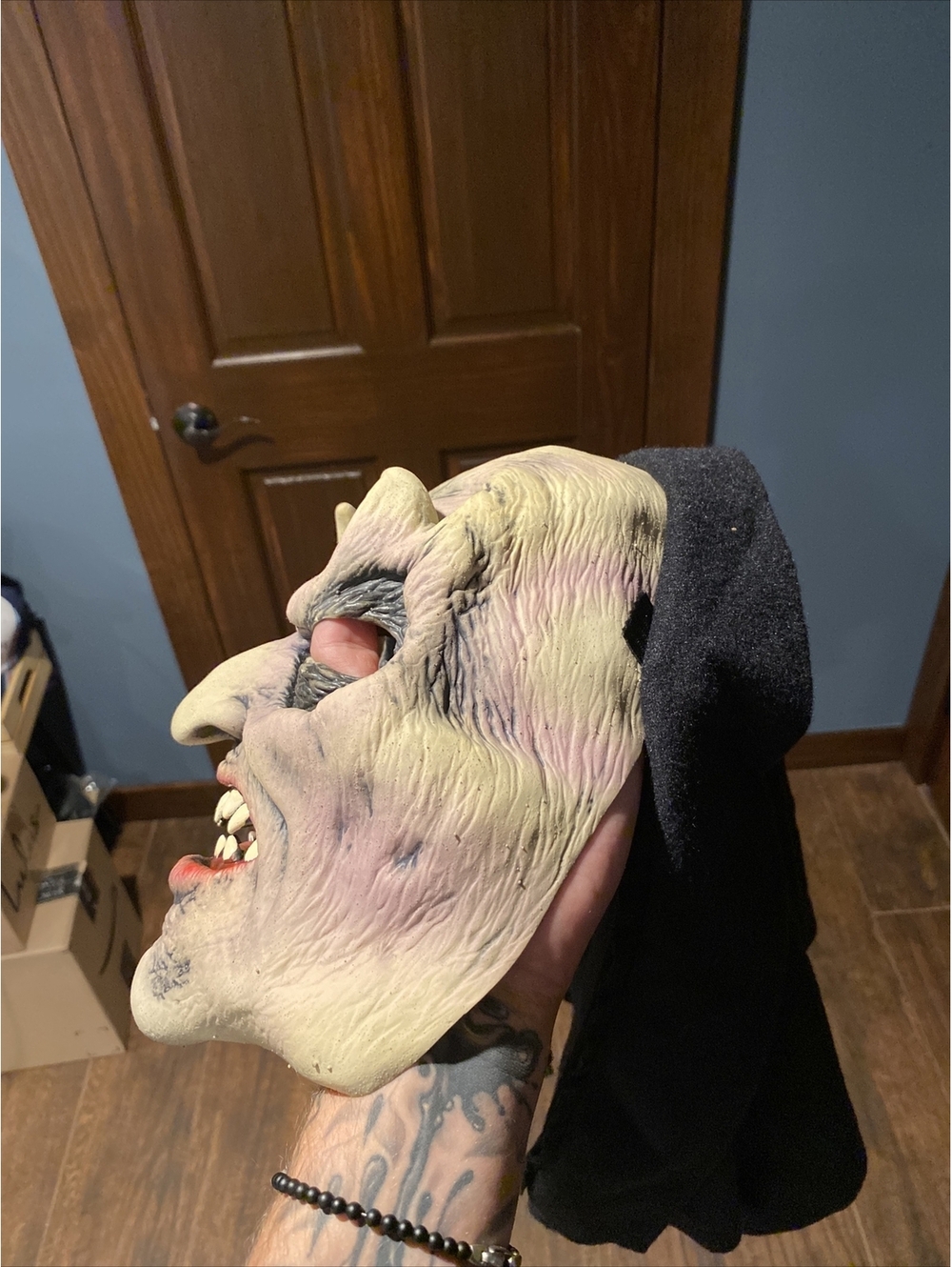 Be Something Studios Mask | 1991 | Pure Evil - Picture 2 of 5